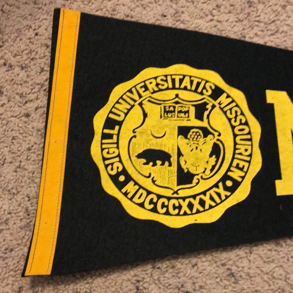 Missouri Tigers vintage felt pennant - Picture 4 of 6